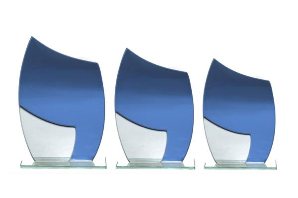 Glas Pokal Blau 8808-L - Transparent Blau / 16.5 cm / Laser-Gravur