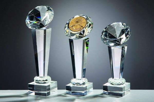 Diamant Trophäe Weiß - Glas / 21 cm