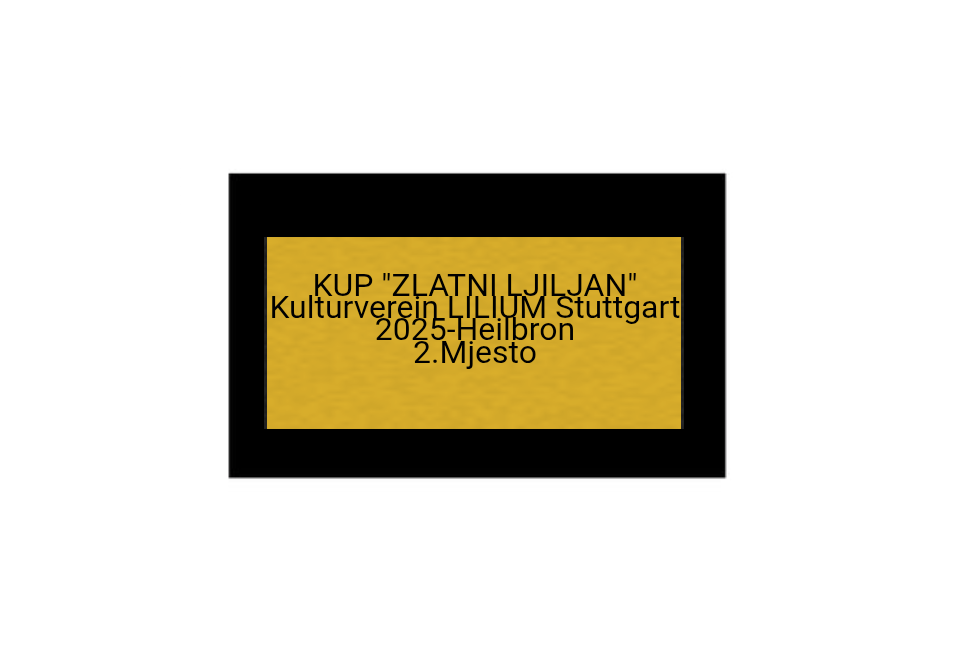 Fußball Pokal 9250 - Weiß / Gold / 36 cm