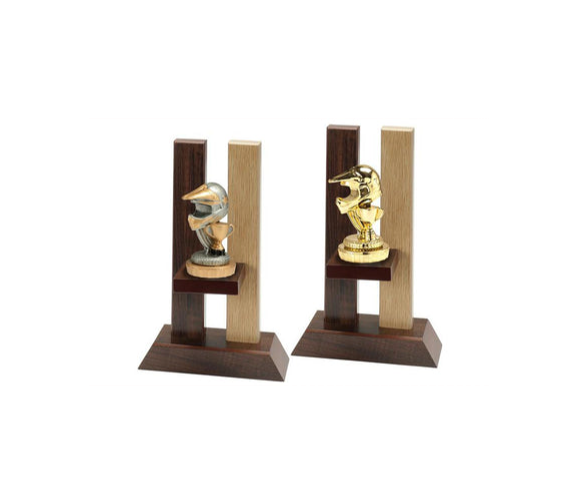 Holz Trophäe Crosshelm FX041/P041 - Auswahl Grau / 19 cm