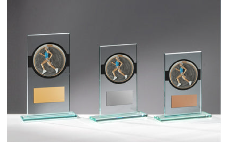 Glas Pokal Laufen Frauen FG034 - Transparent Schwarz / 15 cm